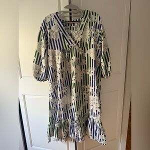 Vilagallo spring/summer dress size 42.